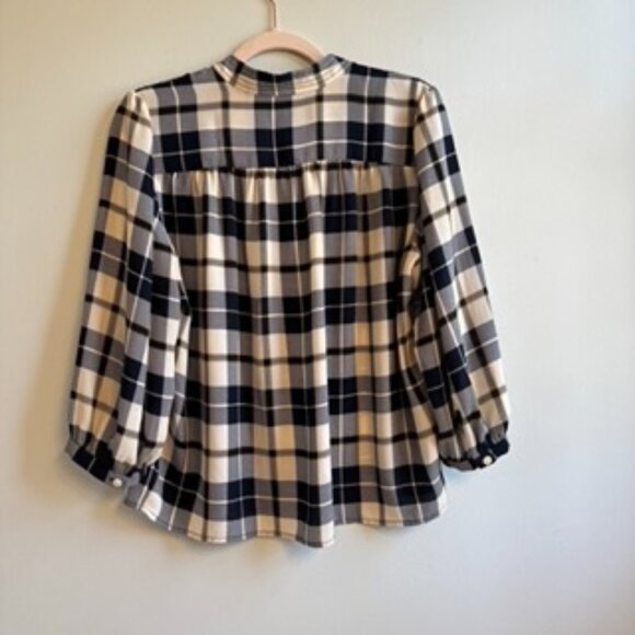 Ann Taylor Factory Navy and Cream Plaid Blouse - Picture 3 of 4